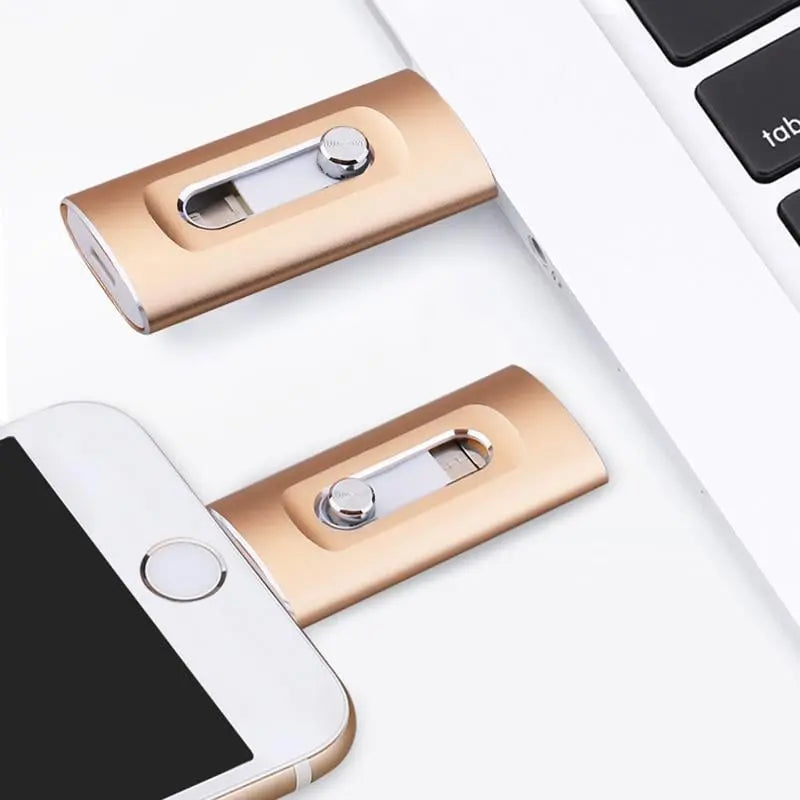 3-in-1 USB-Stick — Mehr Speicher für iPhone, Android & PC 1
