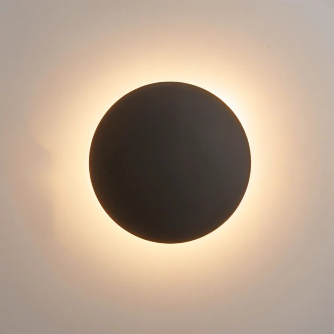 Hadro – Rund LED Væglampe med Moderne Design til Indendørs Brug