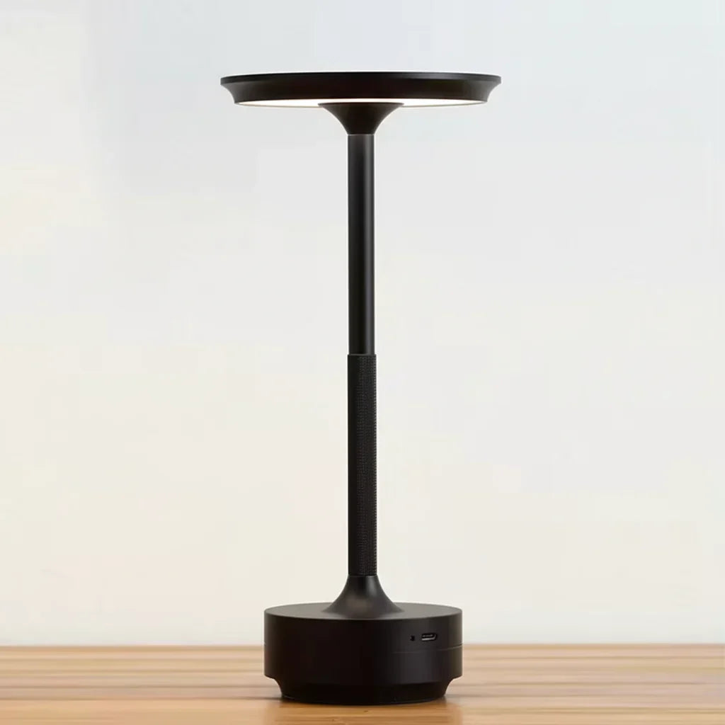 ClarityGlow DeLuxe | Wireless LED Table Lamp 4