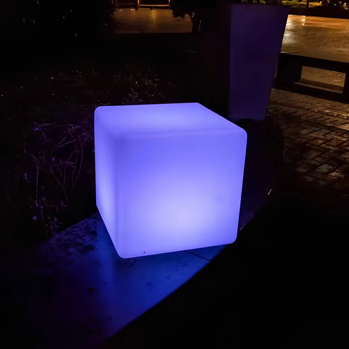 Cubic Garden Light 3