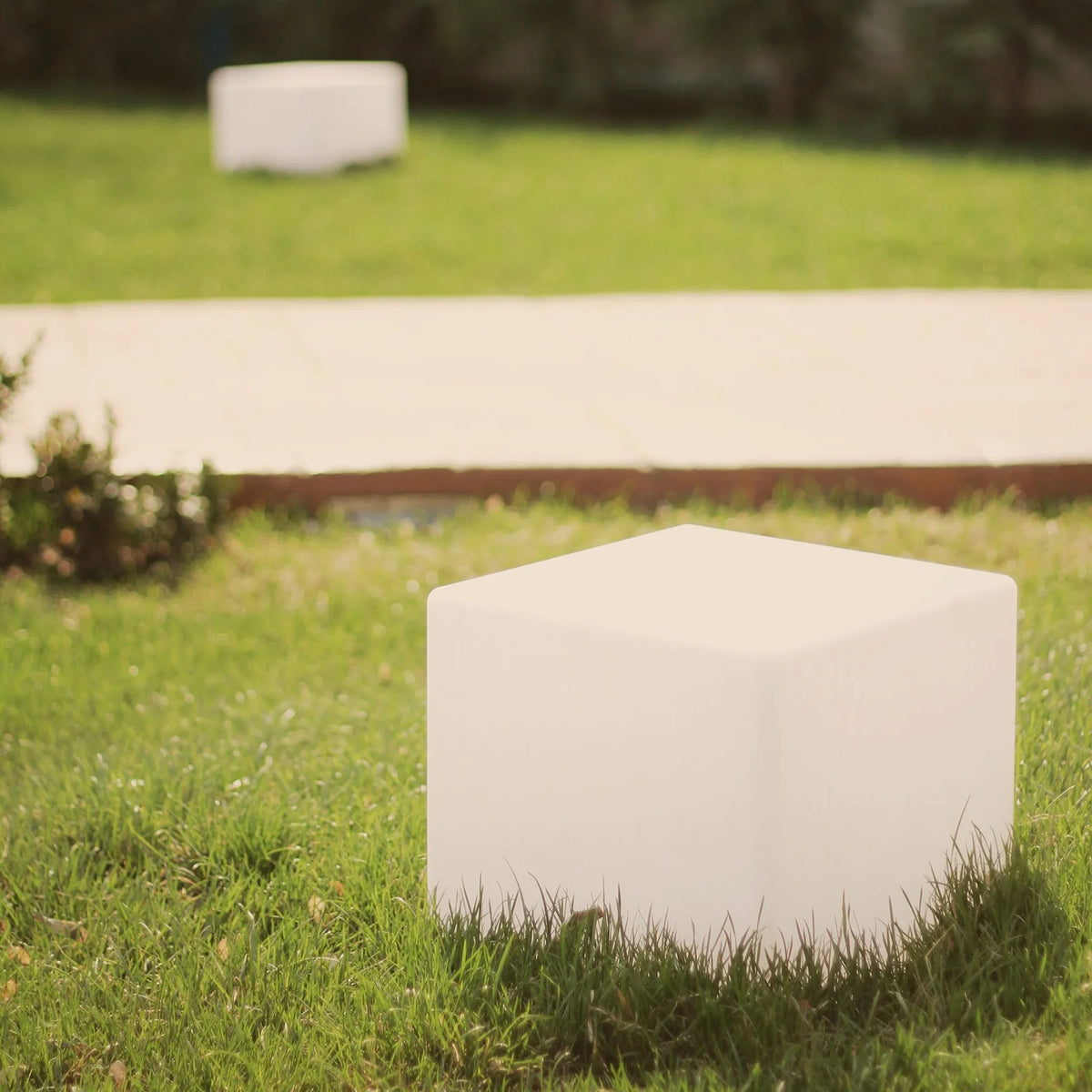 Cubic Garden Light 4