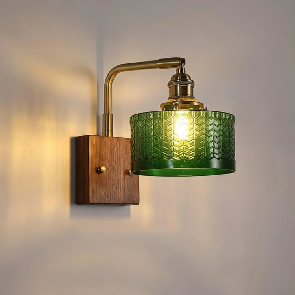 Elegante Groene Wandlamp met Houten Basis & Glazen Kap 0