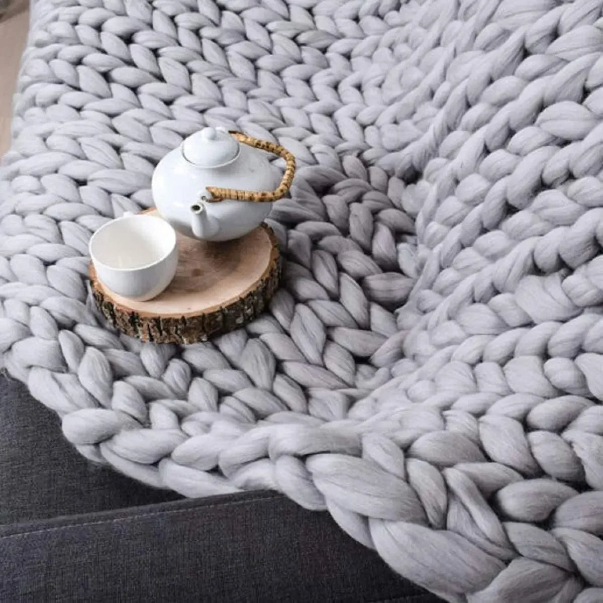 Extra-Large Chunky Knit Chenille Blanket - Soft, Warm Fleece for Couch and Bed 5