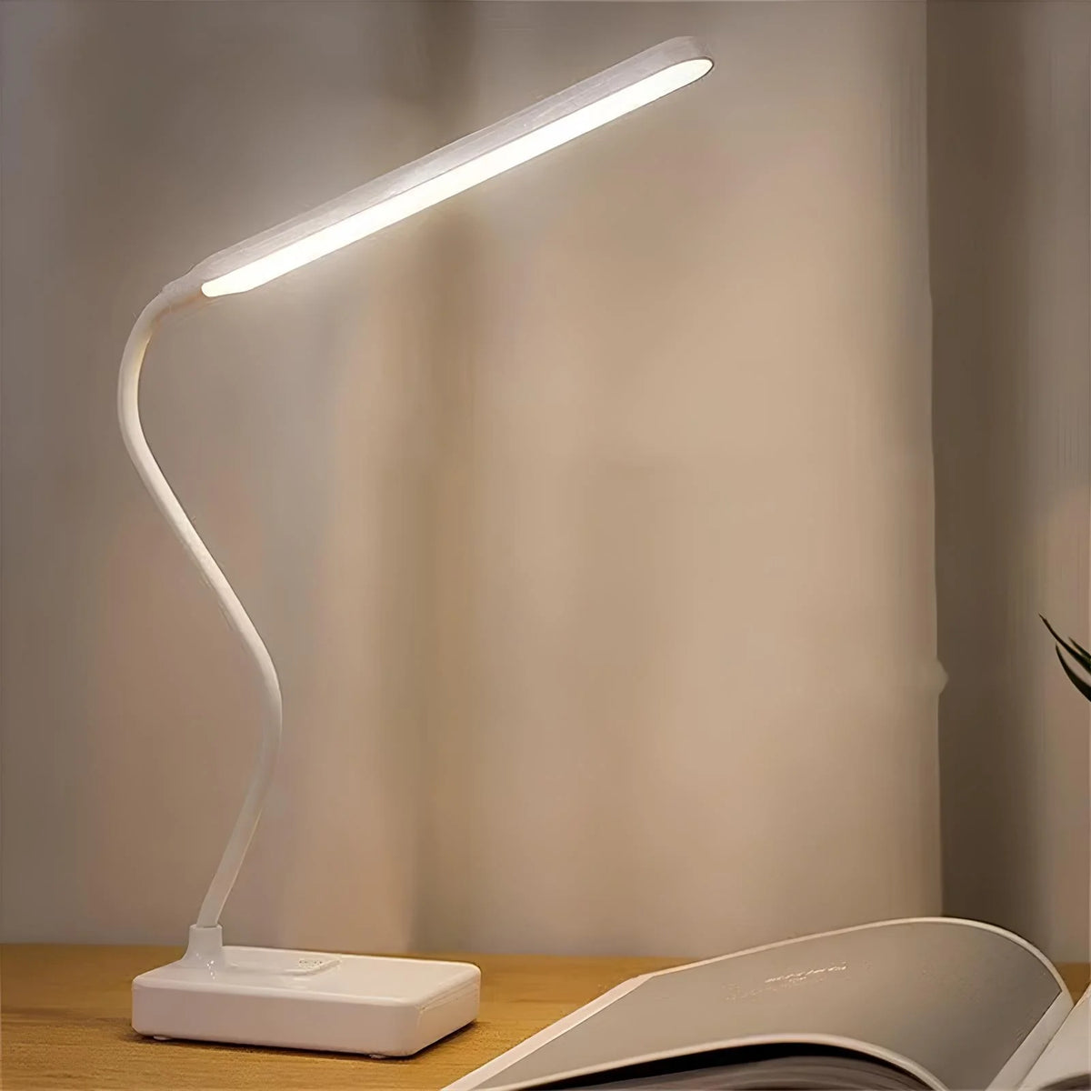 FlexiLight™ Desk Lamp 5