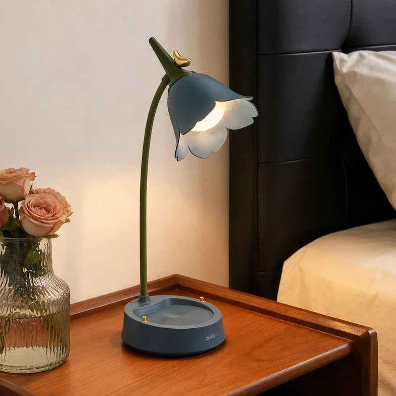 Flowerette™ Desk Lamp 4