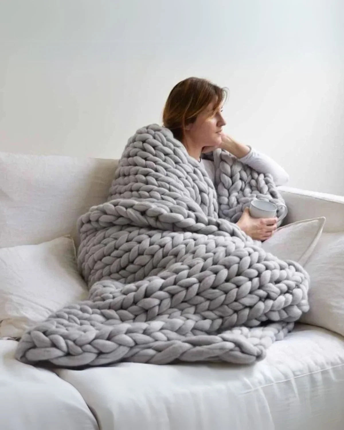 Chunky knit throw blanket
