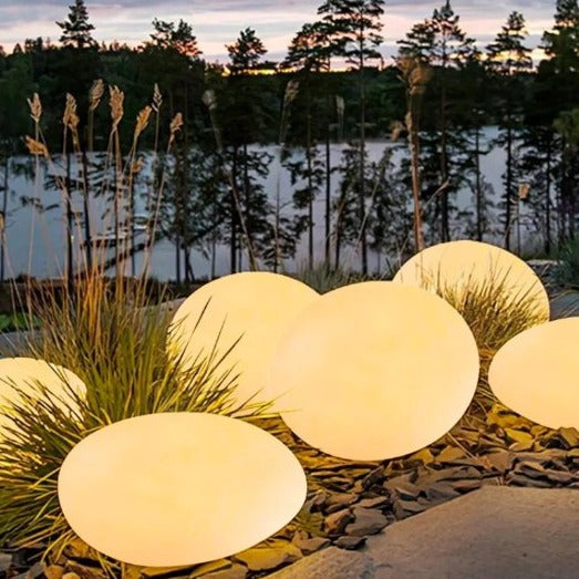 LumiStone – Udendørs Havelampe med varmt LED-lys og Vejrbestandigt Design