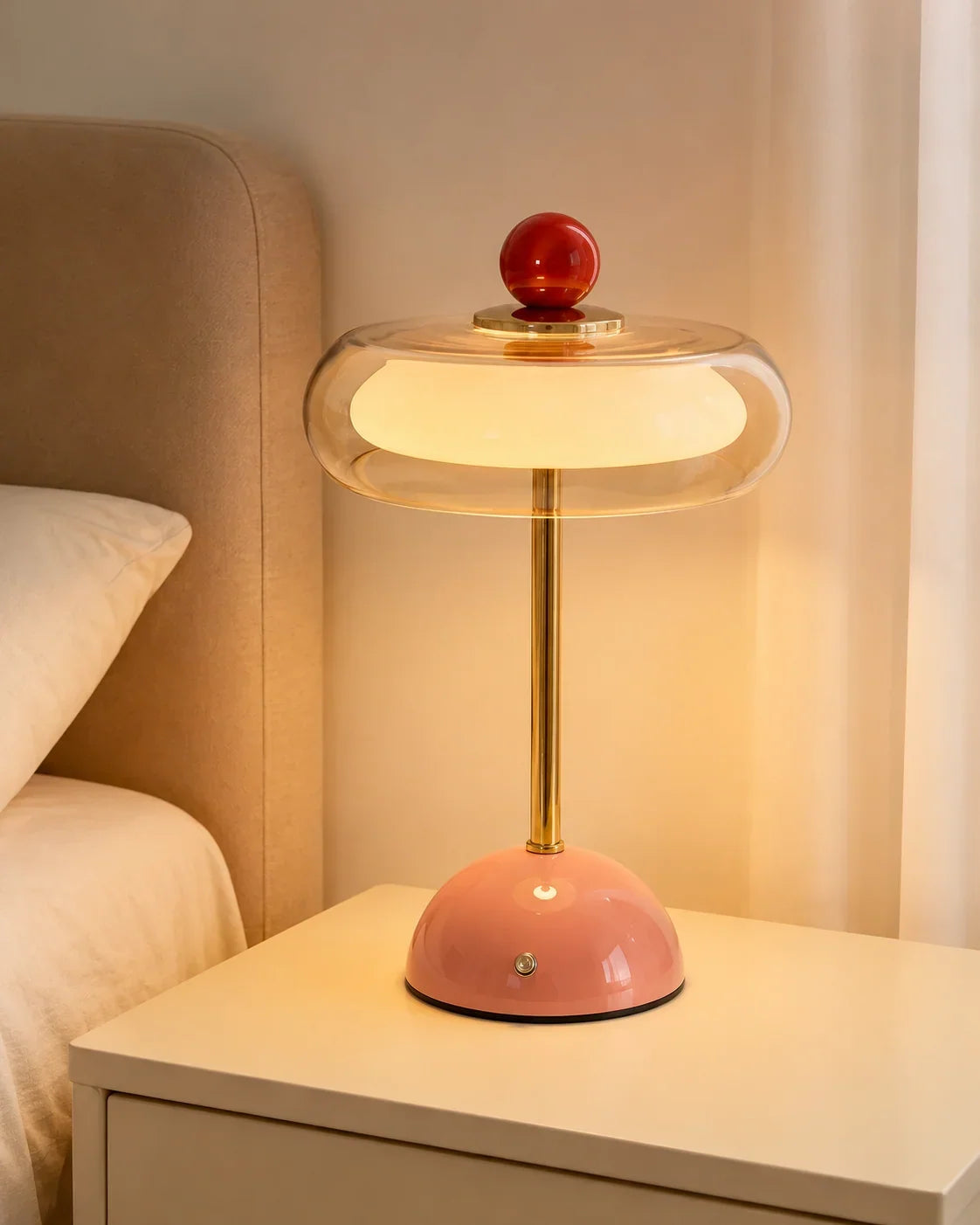 Cordless table lamp
