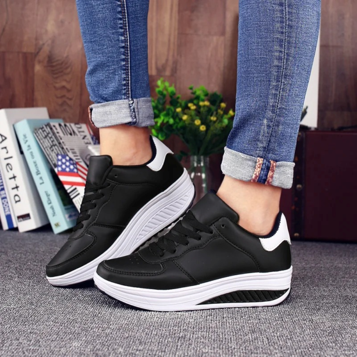 Orthopaedic Women's Sneakers in Black Leather - FlexiStep 3