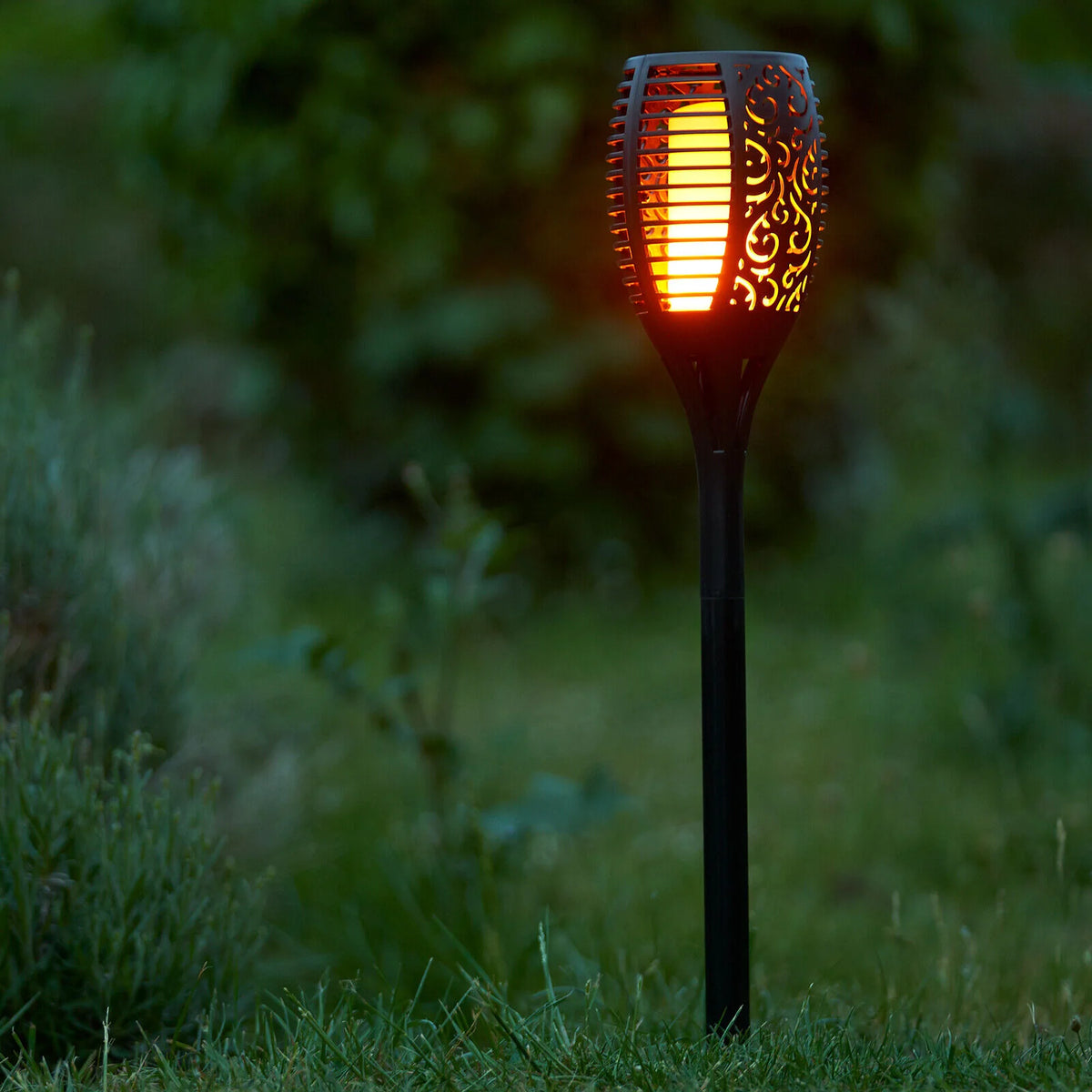 Outdoor Solar Torch 2