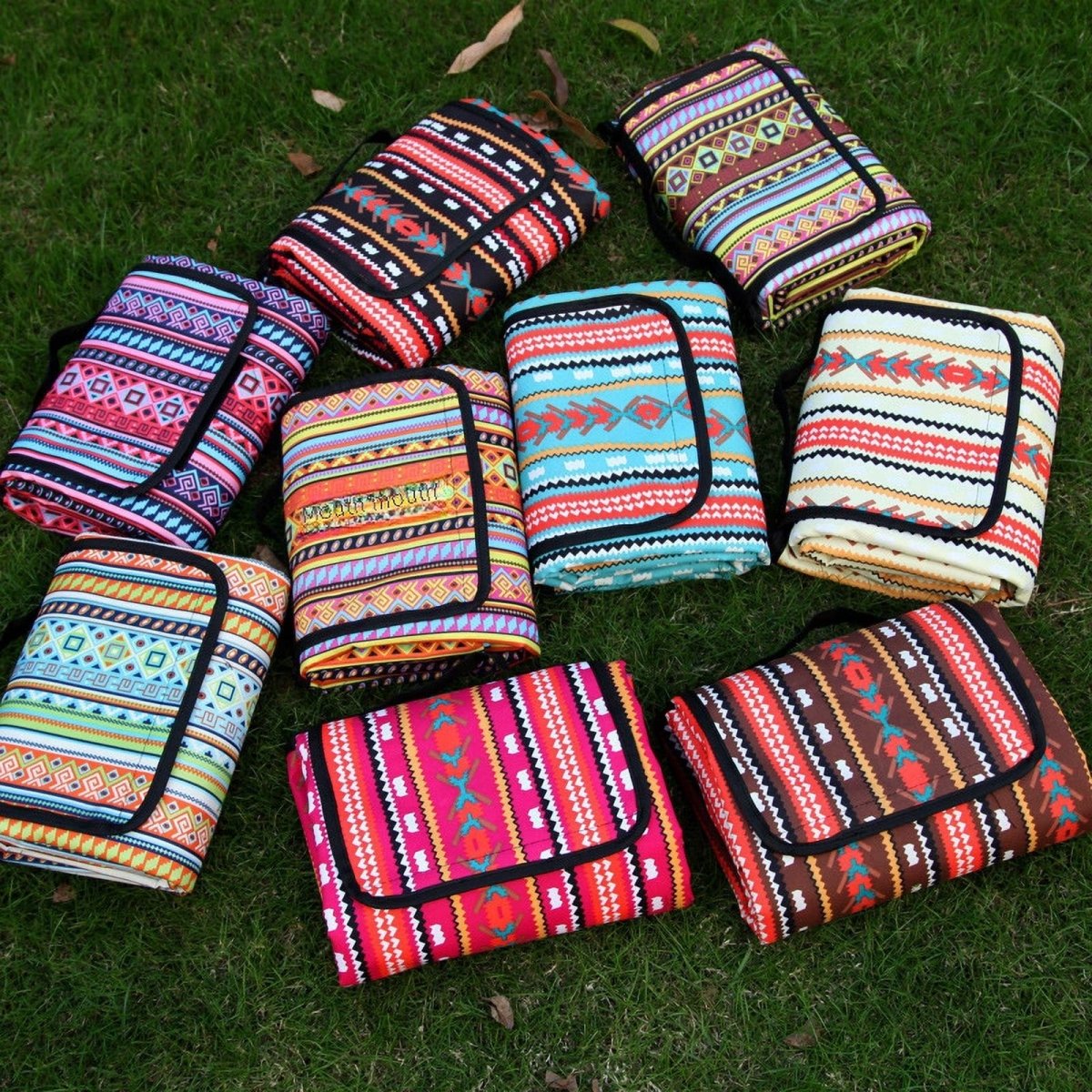 Outdoor deken – Waterdichte picknickdeken met etnisch design voor kamperen en uitstapjes. 1