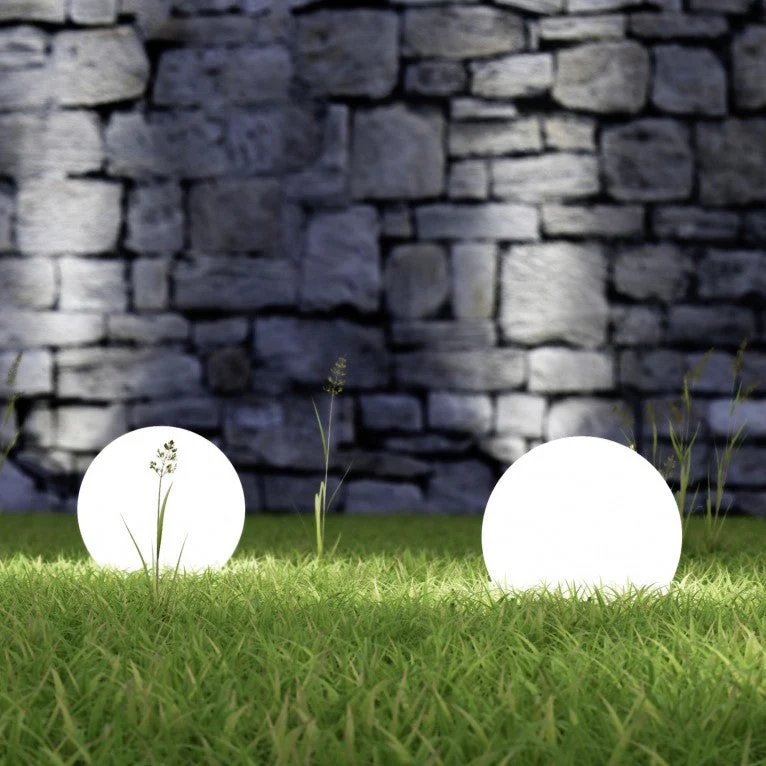 SolarAura – Udendørs Solcelle Kuglelampe til Have med Varm LED-lys