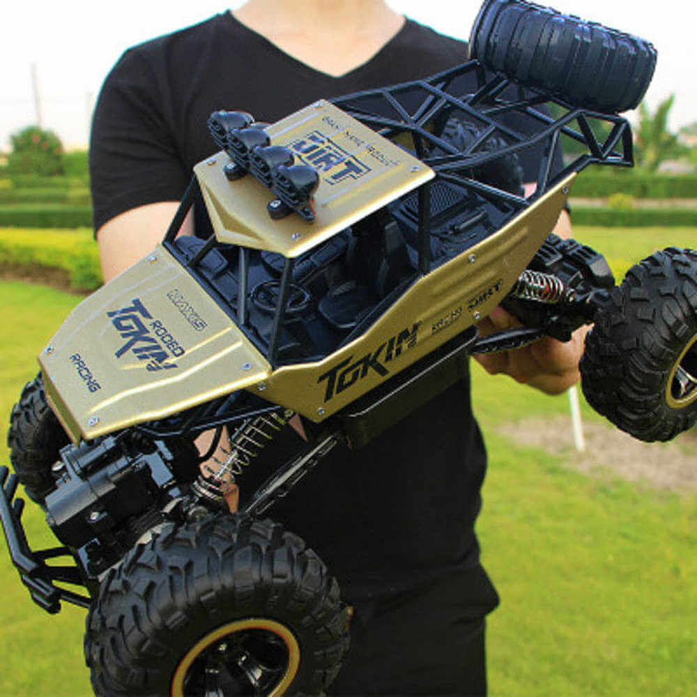4WD-monstertruck met afstandsbediening, krachtige offroadprestaties en duurzame legeringconstructie