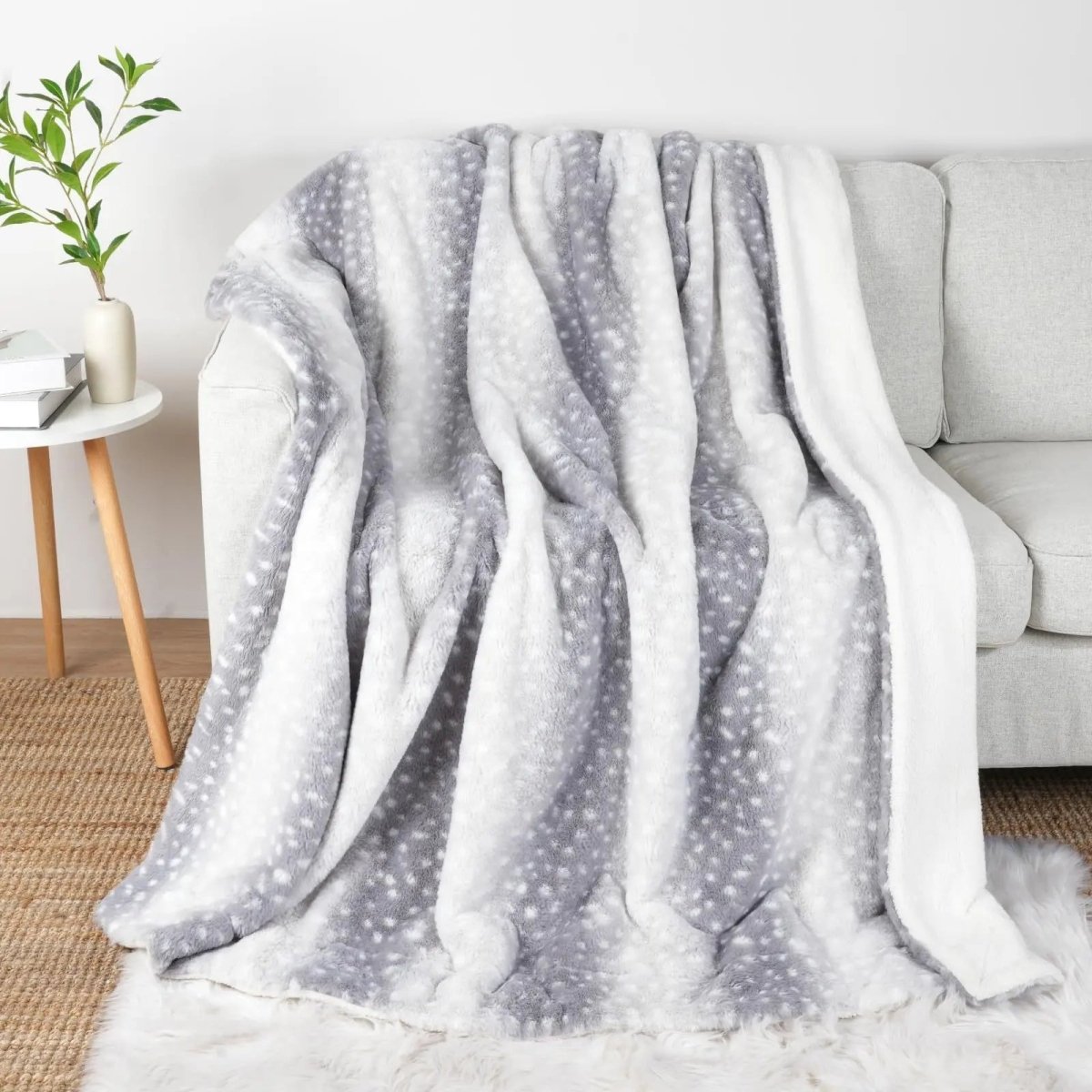 Reversible Plush Blanket with Deer Motif, Soft Faux Fur, 100% Polyester 6