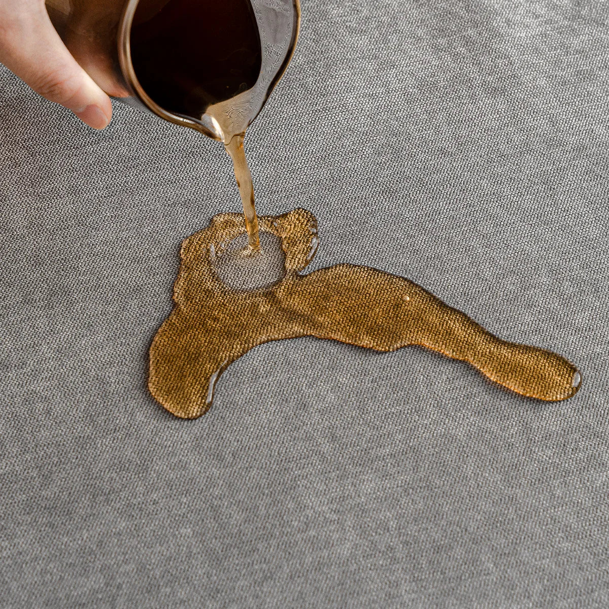 Bobby – Ridsefaste Sofaovertræk med Stilfuldt og Bæredygtigt Design