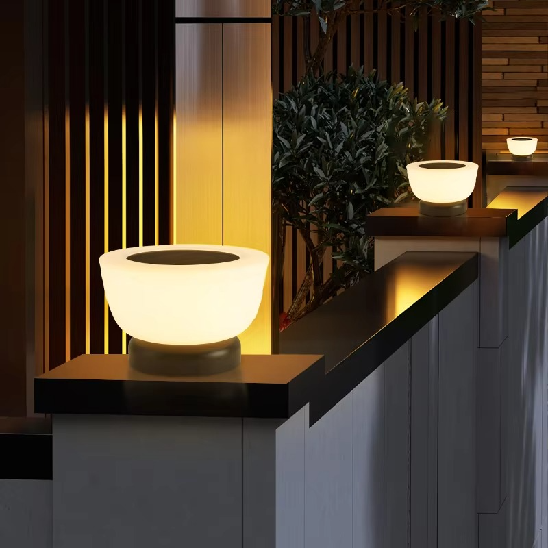 SolarLuxe – Udendørs Solcelle Landingslys med Bevægelsessensor