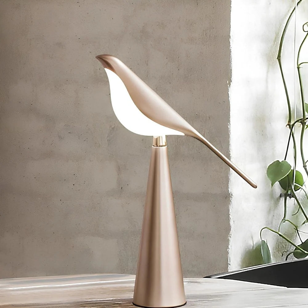 Serene Magpie Light 4