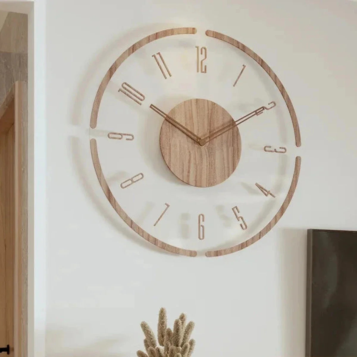 Skandinavische Wanduhr 30 cm aus Buchenholz und Glas, geräuschloses Quarzwerk 10