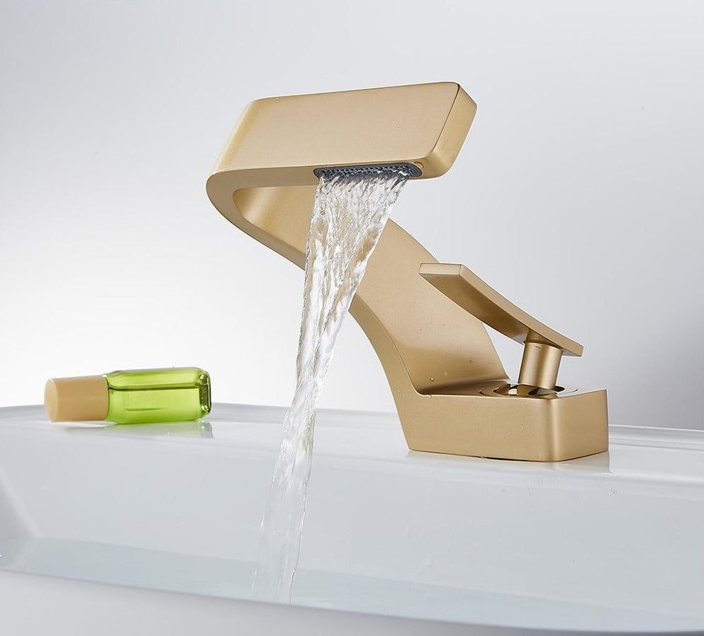 SleekFlow - Modern gebogen kraan voor maximaal comfort 2
