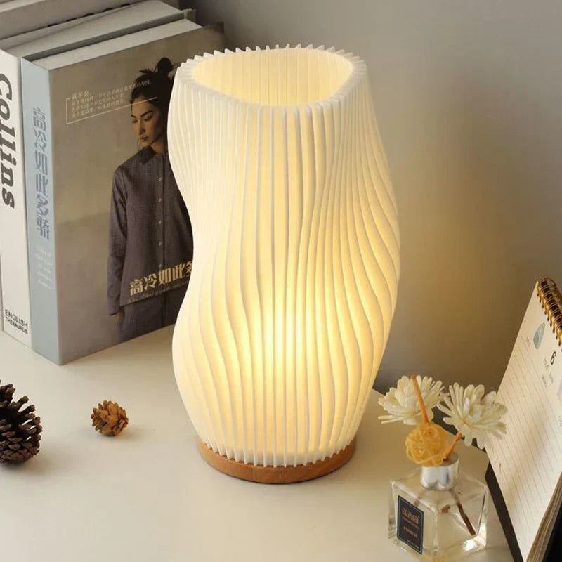 Glass table lamp