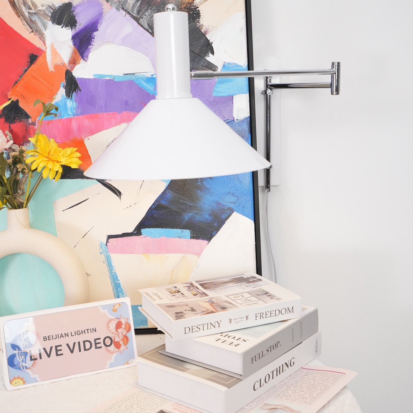 Anvia – Minimalistisk Væglampe med Justerbar arm til Soveværelse og Stue