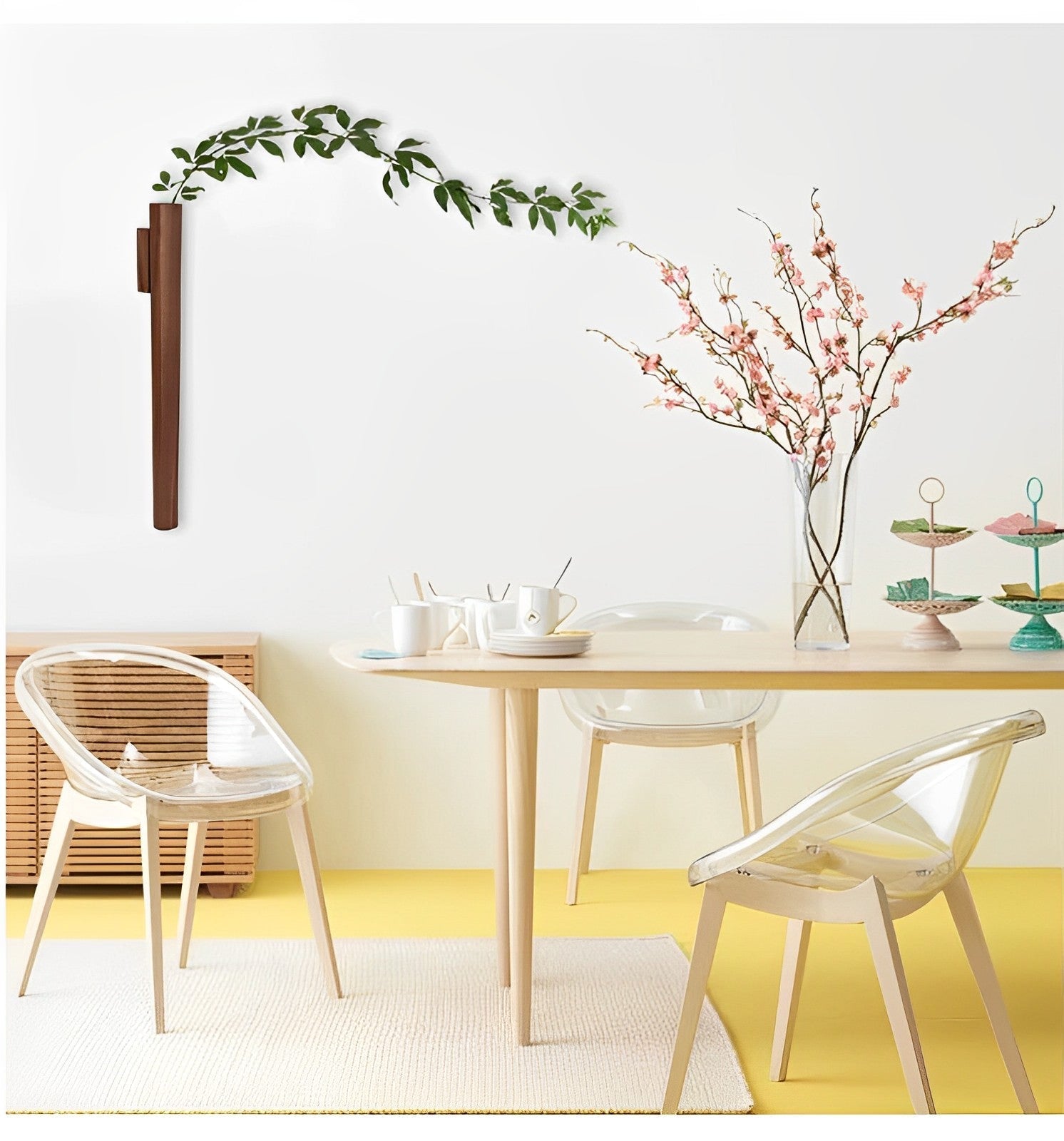 Ensemble de vases suspendus – Design mural en bois avec tube en verre intérieur pour une présentation florale minimaliste