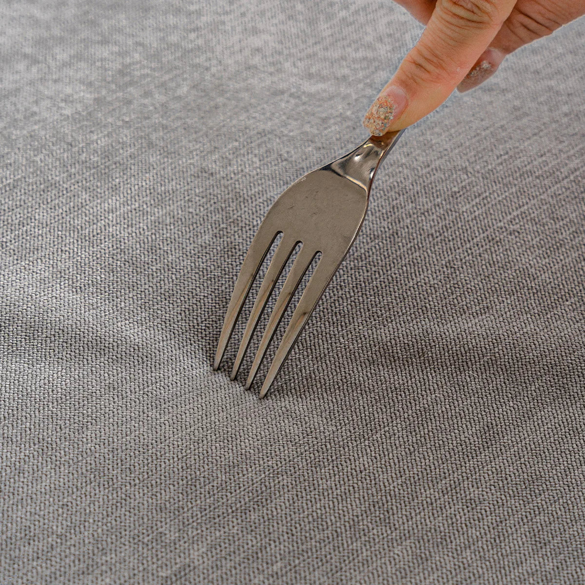 Bobby – Ridsefaste Sofaovertræk med Stilfuldt og Bæredygtigt Design