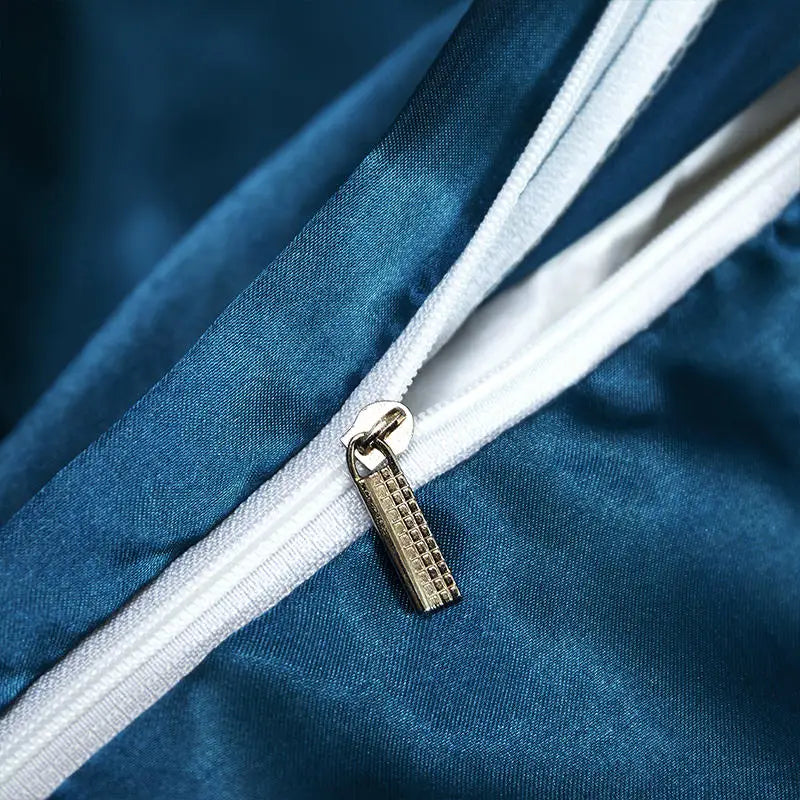 LuxeBreeze – Sommerfrisk Satin Dynebetræk med Åndbar Komfort