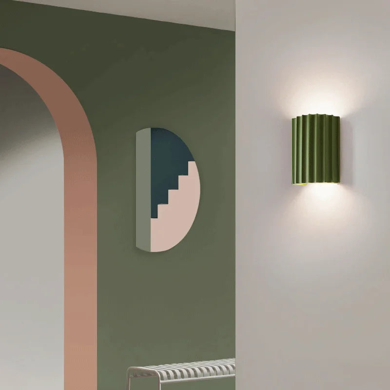 Applique murale en résine – Design artistique moderne avec éclairage LED d'ambiance doux