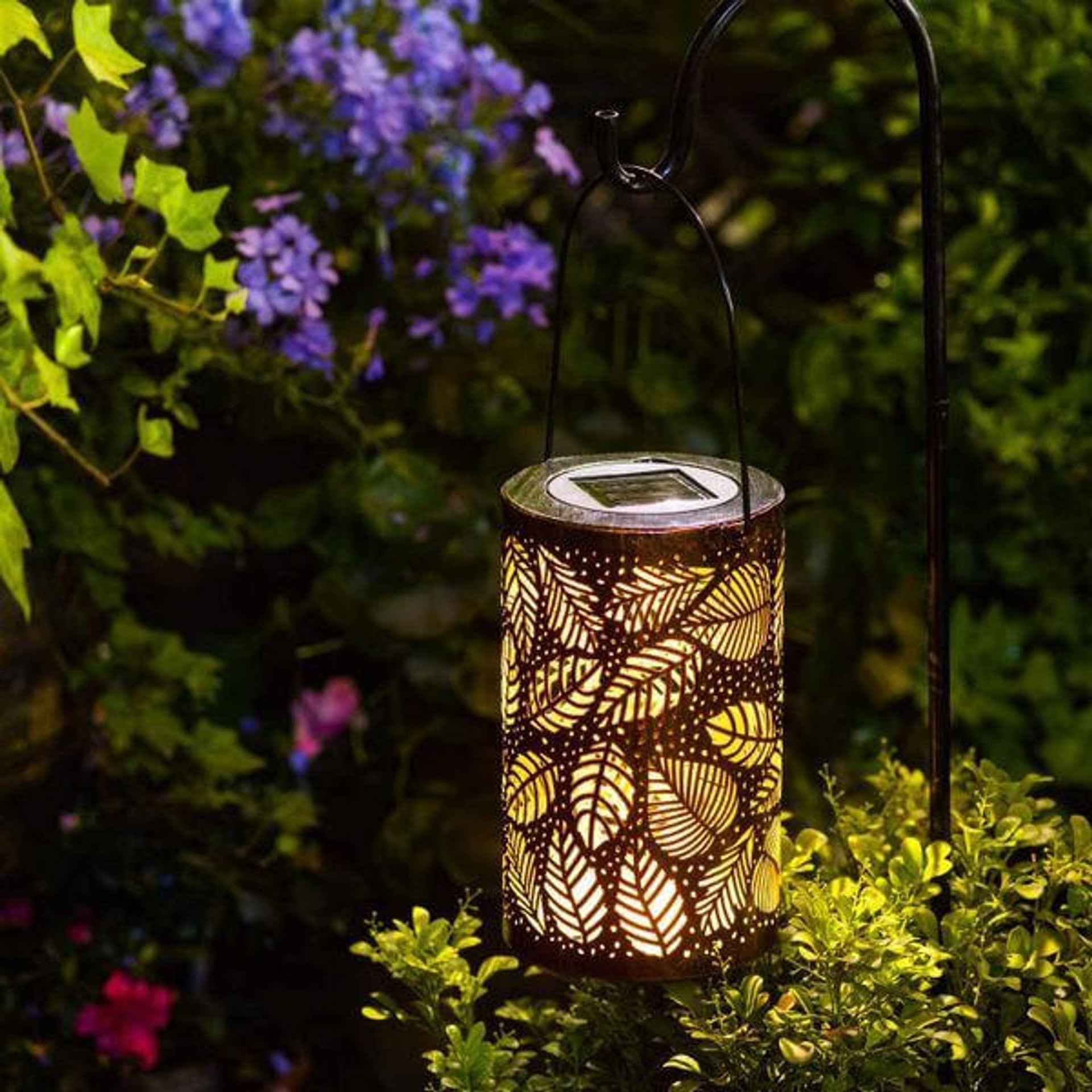 Luminous Leaf Lantern – Solcelle Dekorativ Bladlampe til Have og Terrassebelysning
