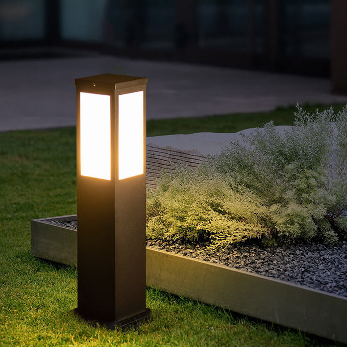 LumiGleem – Udendørs Solcellelanterne med Automatisk Tænd/Sluk ved Skumring