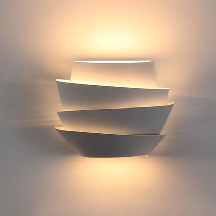 Modern Wall Light – Scandinavian Metal Sconce with Dual Light Points for Warm Ambience