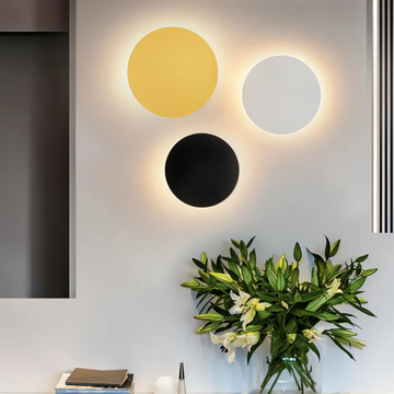 Hadro – Rund LED Væglampe med Moderne Design til Indendørs Brug