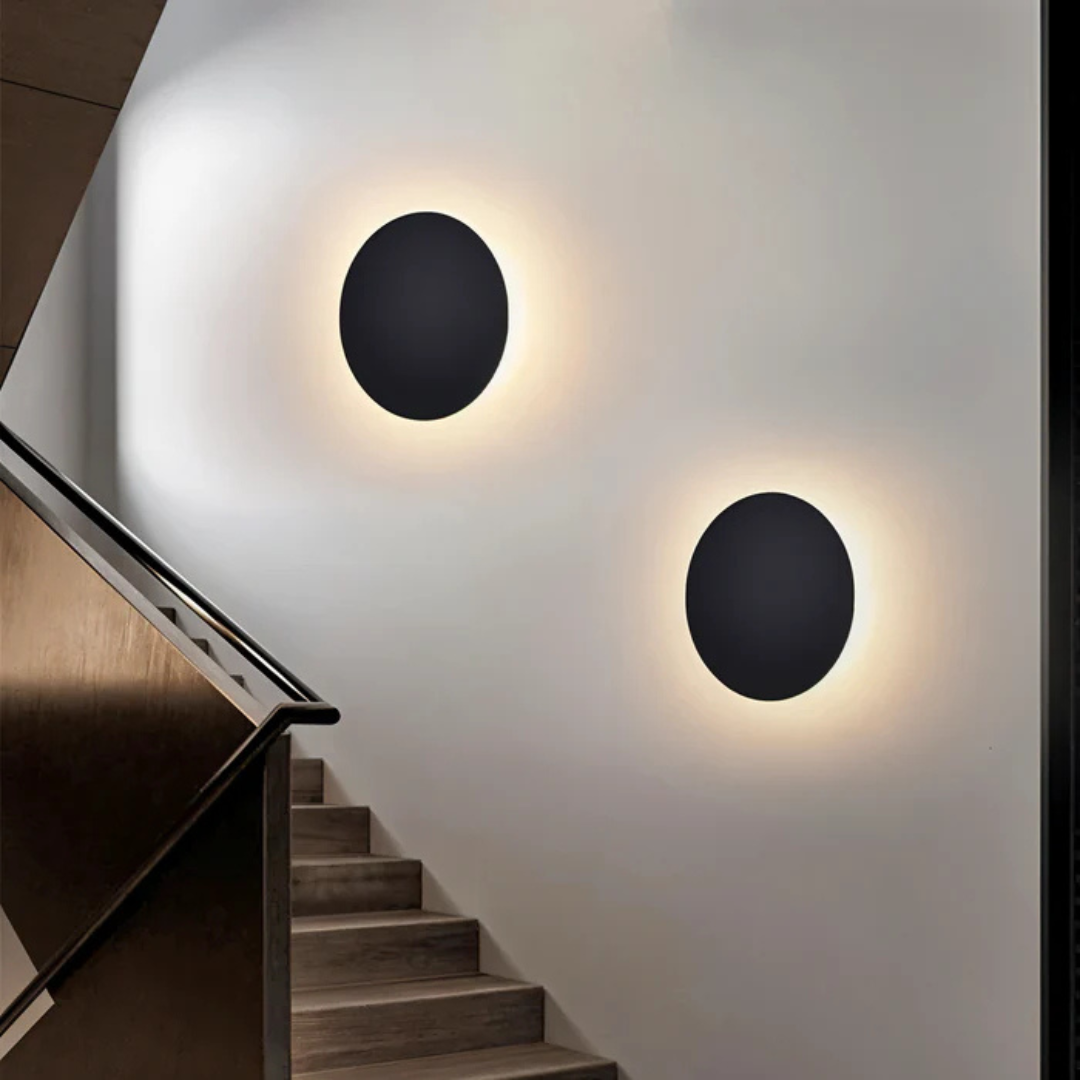 Hadro – Rund LED Væglampe med Moderne Design til Indendørs Brug