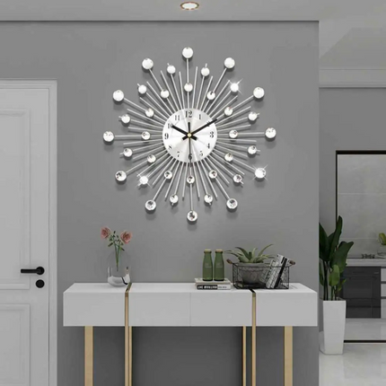 Wall Clock – Minimalist Metal Design with Silent Quartz Movement for Modern Interiors