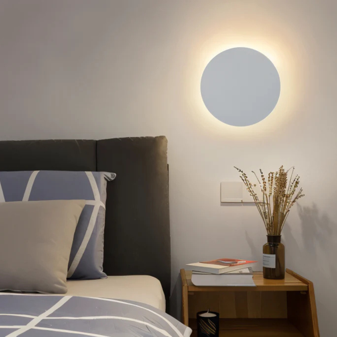 Hadro – Rund LED Væglampe med Moderne Design til Indendørs Brug