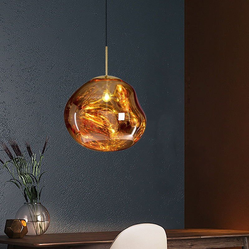 Suspension en verre LunaLux avec élégance moderne et éclairage d’ambiance chaleureux pour les salles à manger