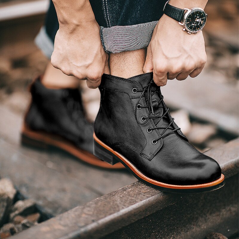 Bottes orthopédiques Atlas en cuir avec construction durable résistante aux intempéries et confort toute la journée