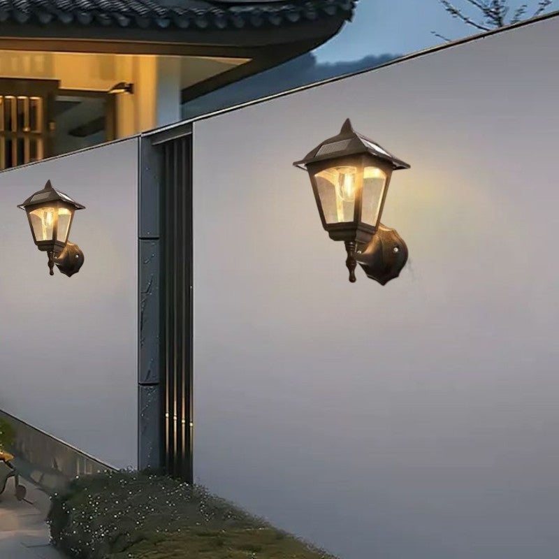 SolaraLux – Trådløs Udendørs Solcelle LED Væglampe Vandtæt Lampe