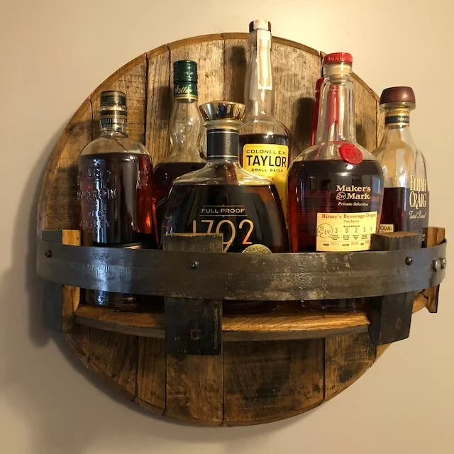 WoodCharm – Trædisplay til Drikkevarer med Holdbart Design en Stil i Begrænset Oplag