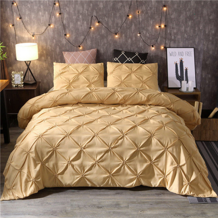 Luxury Soft Cotton Bedding Set with Breathable Comfort and Elegant Modern Design