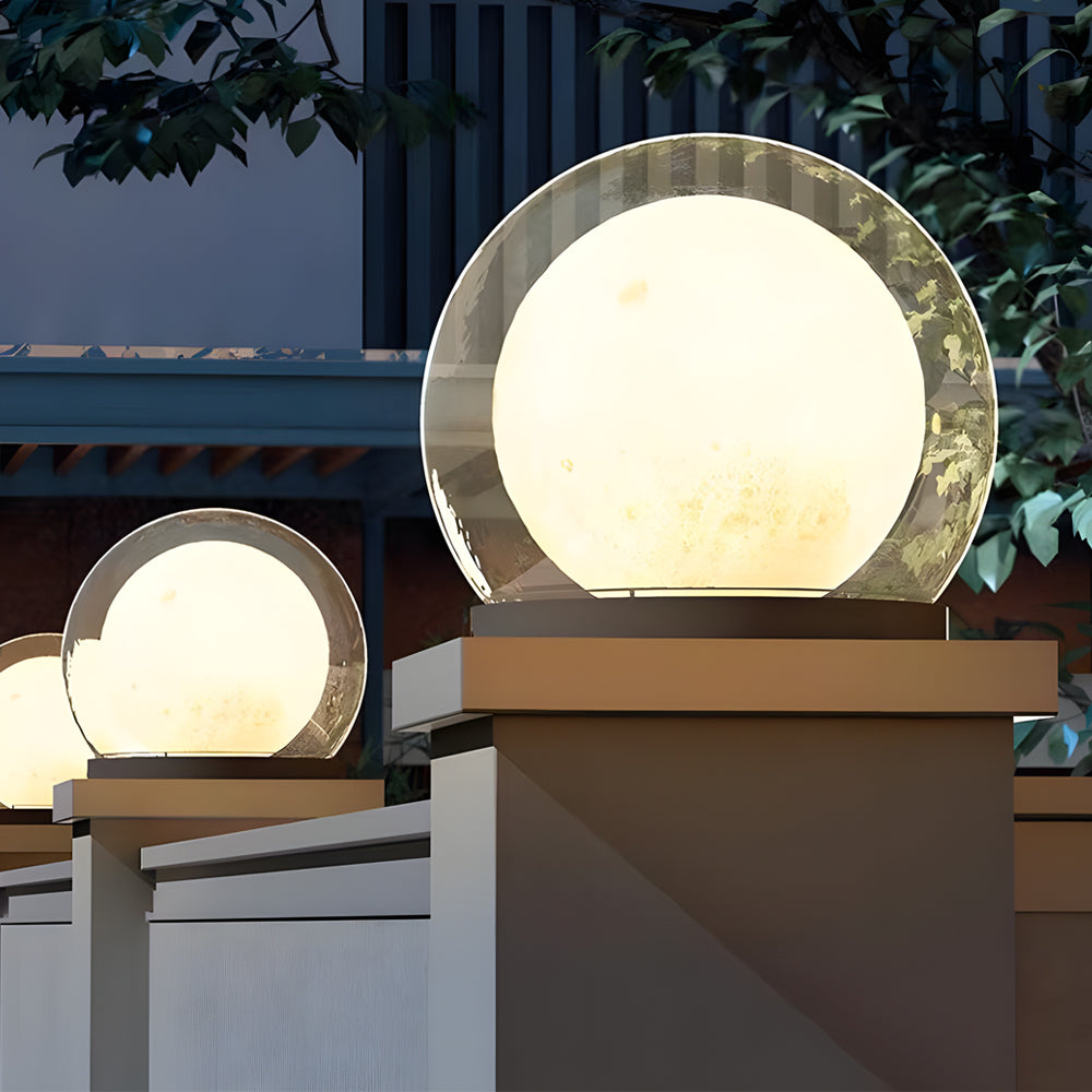 LumaGlow – Udendørs Pullertlampe med Vejrbestandigt Design og Blødt LED-lys