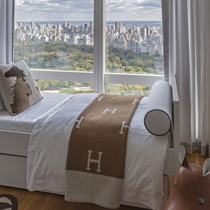 Wool-Cashmere Blanket – Soft Premium Blend with Elegant and Cozy Design