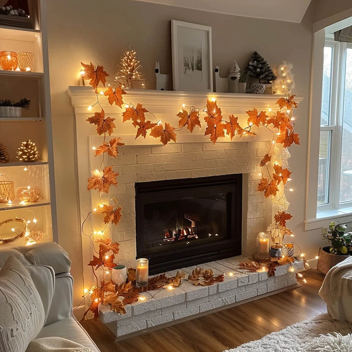 Lighted Garland With Berries and Leaves – Fairy Light Strand in Five Styles