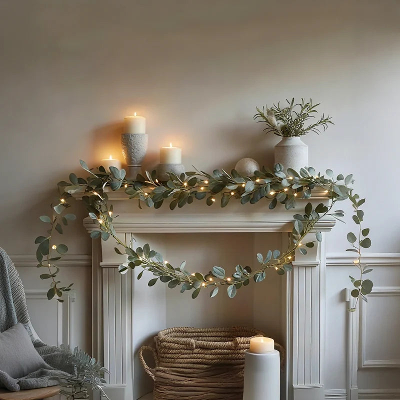 Botanical Garland Light 2