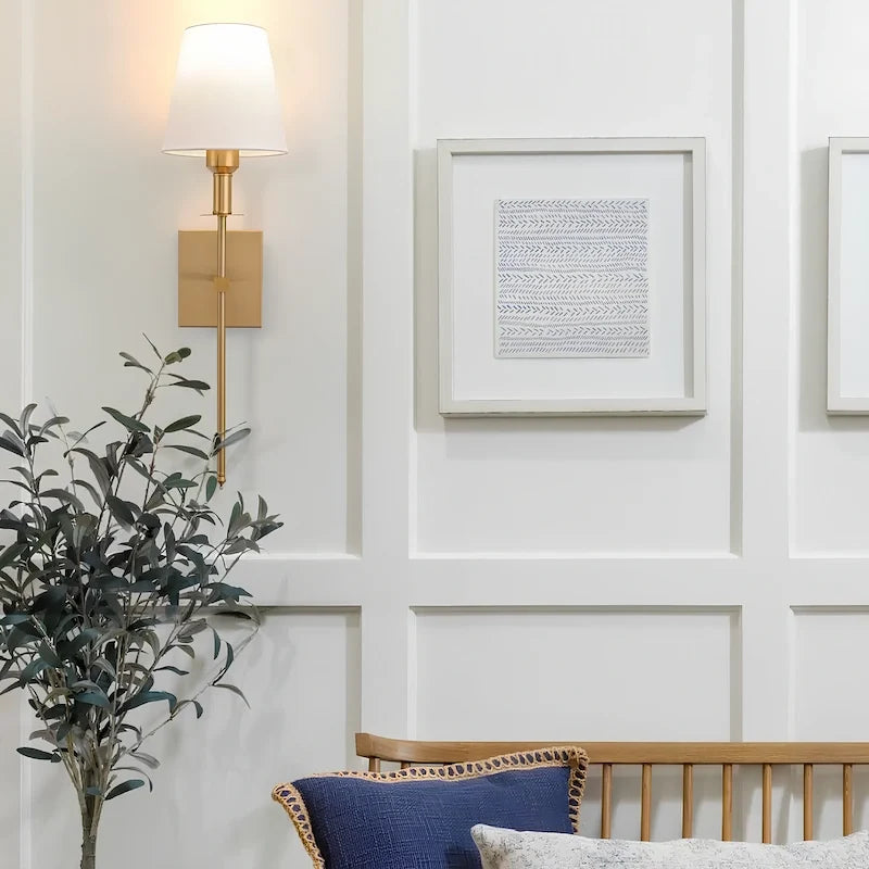 Classic Elegance Wall Light 3