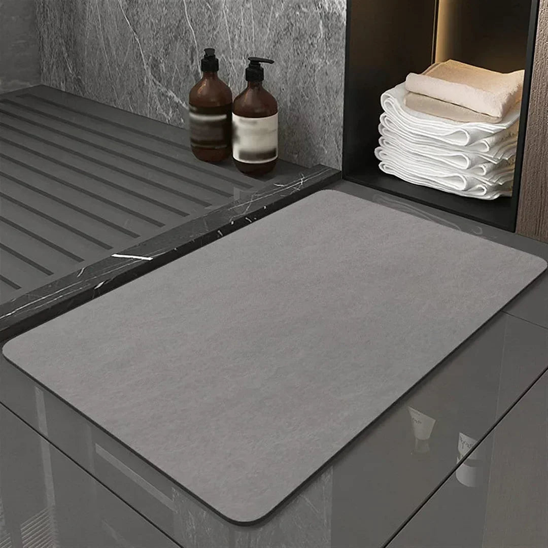 Diatomaceous earth bath mat