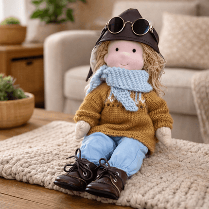 Elora | Handgefertigte Waldorfpuppe aus 100% Baumwolle für kreatives Spielen | Sicher und langlebig für emotionale Entwicklung 35