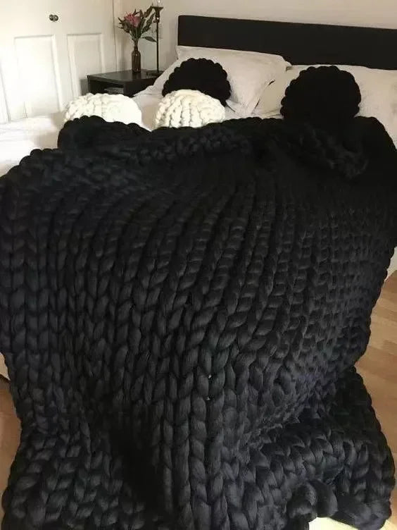 Extra-Large Chunky Knit Chenille Blanket - Soft, Warm Fleece for Couch and Bed 6