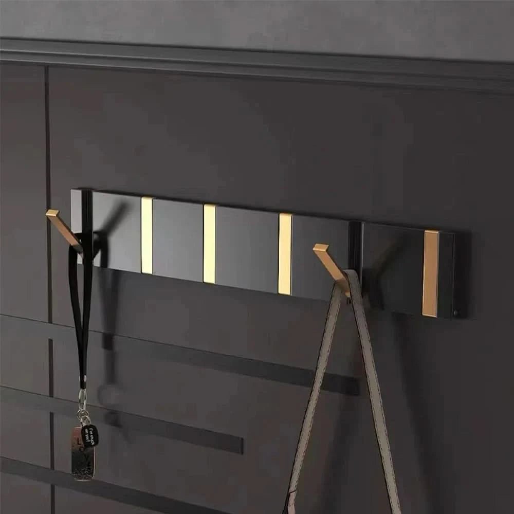 FOLDHOOK – Elegante wandhaak met opvouwbaar ontwerp voor ruimtebesparende organisatie 2